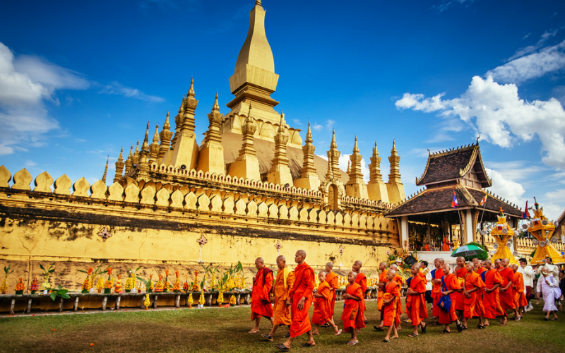 MEJOR TOUR A VIENTÍAN EN LAOS DE 4 DÍAS